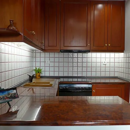The Monk Apartman Hriszí Aktí Haniá